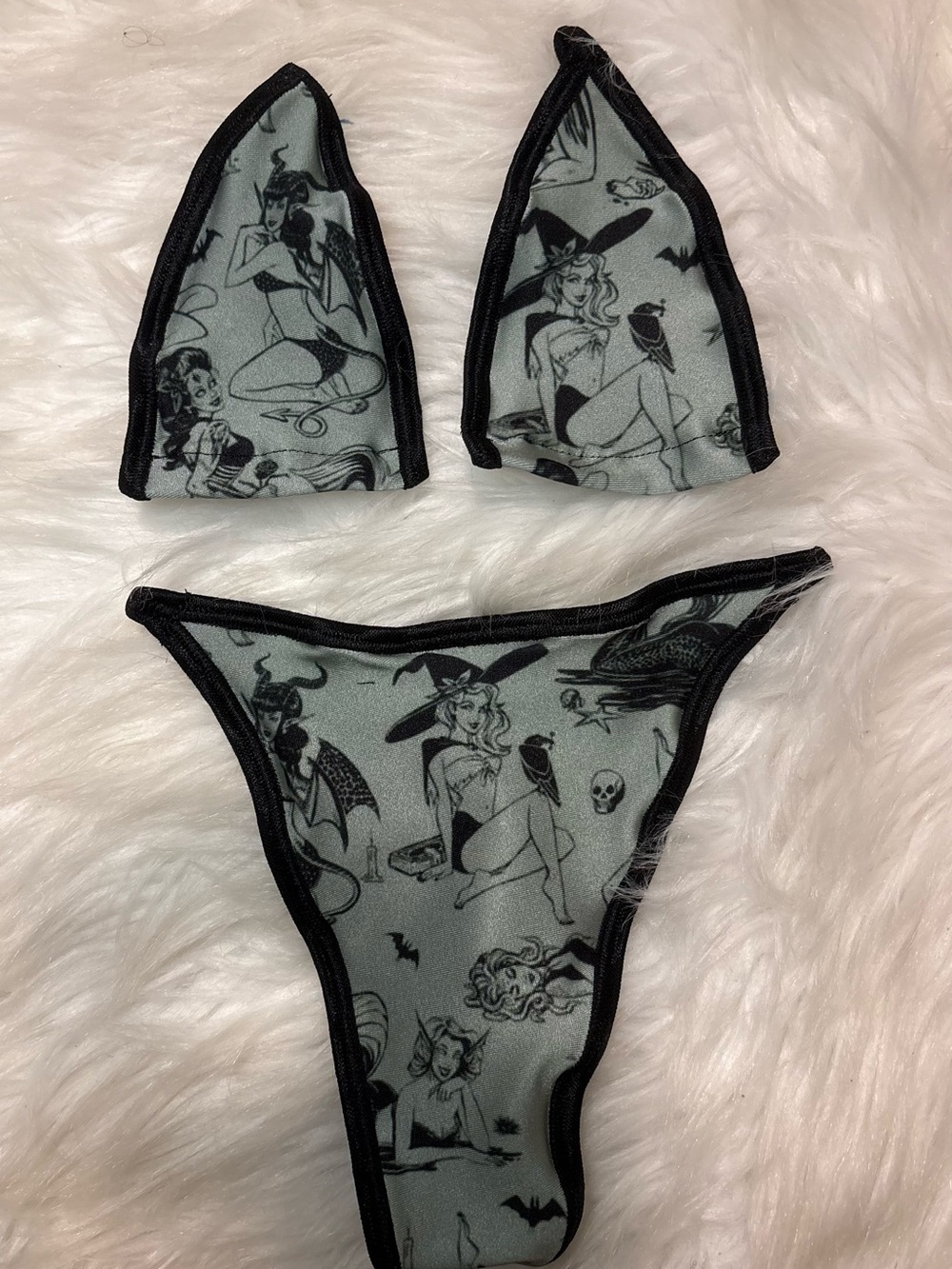 Exotic Dancewear Pinup Print Bikini Bottoms with Black Trim